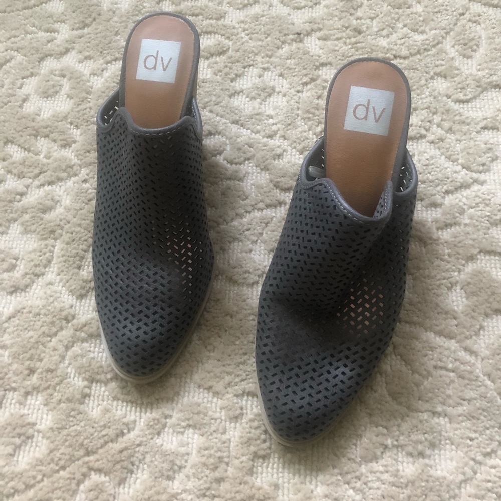DV by Dolce Vita heeled mules size 10